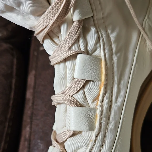 Dolce Vita Celida Women’s Chunky Lug Heel Ankle Combat Boots - Cream/Tan 10 - Picture 13 of 15